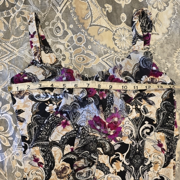 WHBM Ruffled Tank Top - Picture 7 of 9